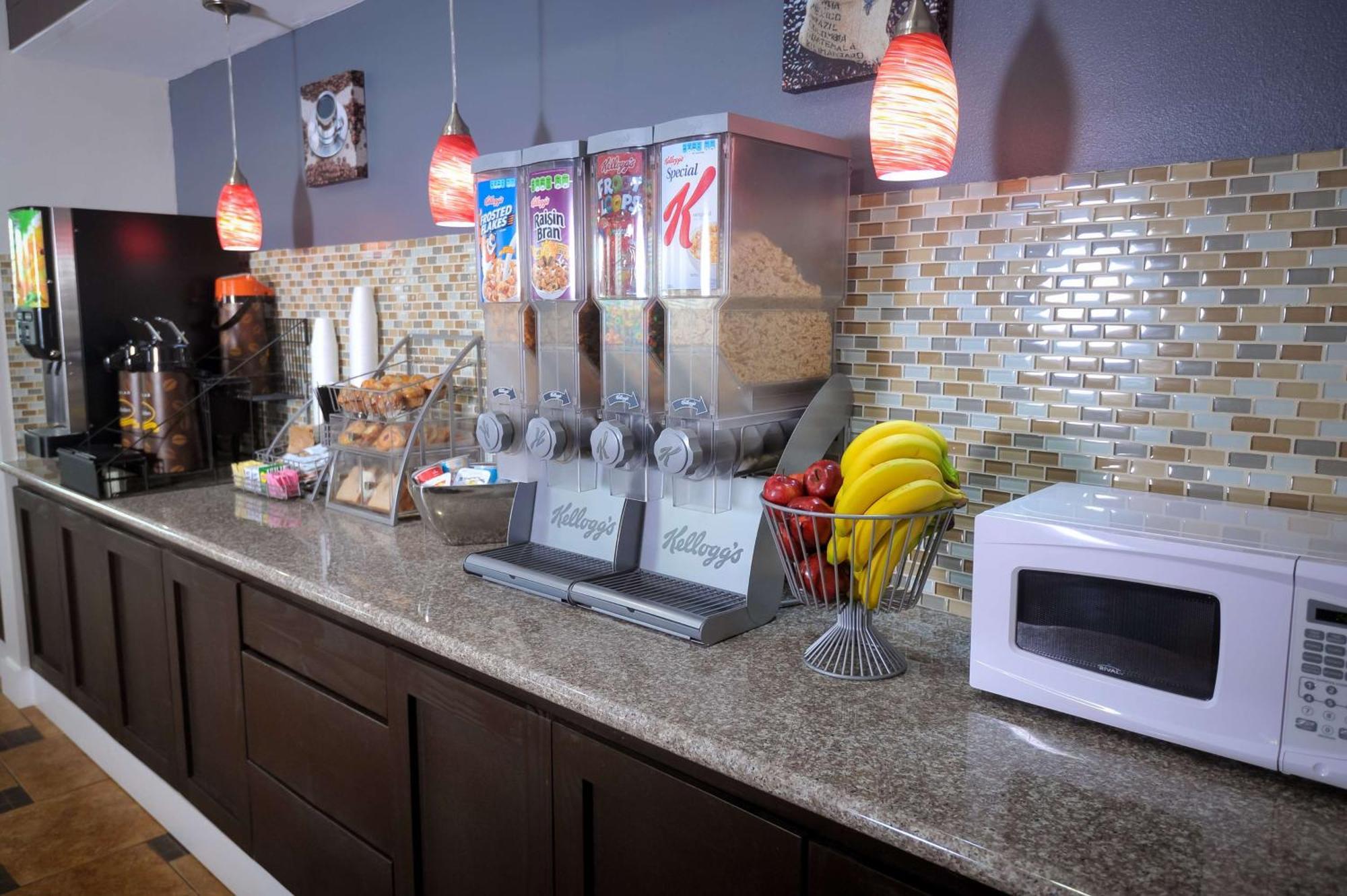 Surestay Hotel By Best Western Terrell Ngoại thất bức ảnh
