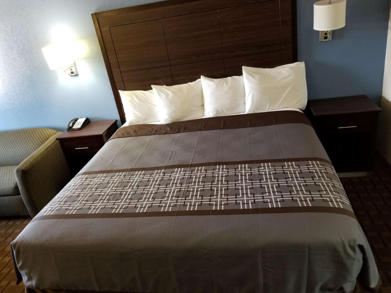 Surestay Hotel By Best Western Terrell Ngoại thất bức ảnh